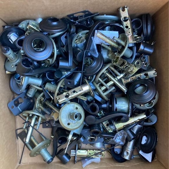 Kwik Set Ventian Bronze Lever Passage Door Hardware 14 Sets used Bulk Lot - Picture 2 of 2